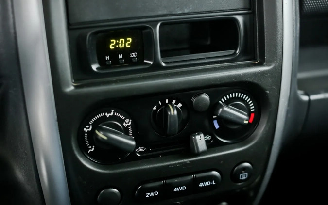 Suzuki Jimny cena 24500 przebieg: 228000, rok produkcji 2010 z Krapkowice małe 742